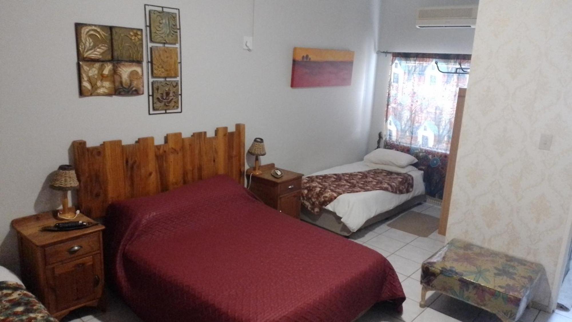 Larochelle Guesthouse Keetmanshoop Camera foto